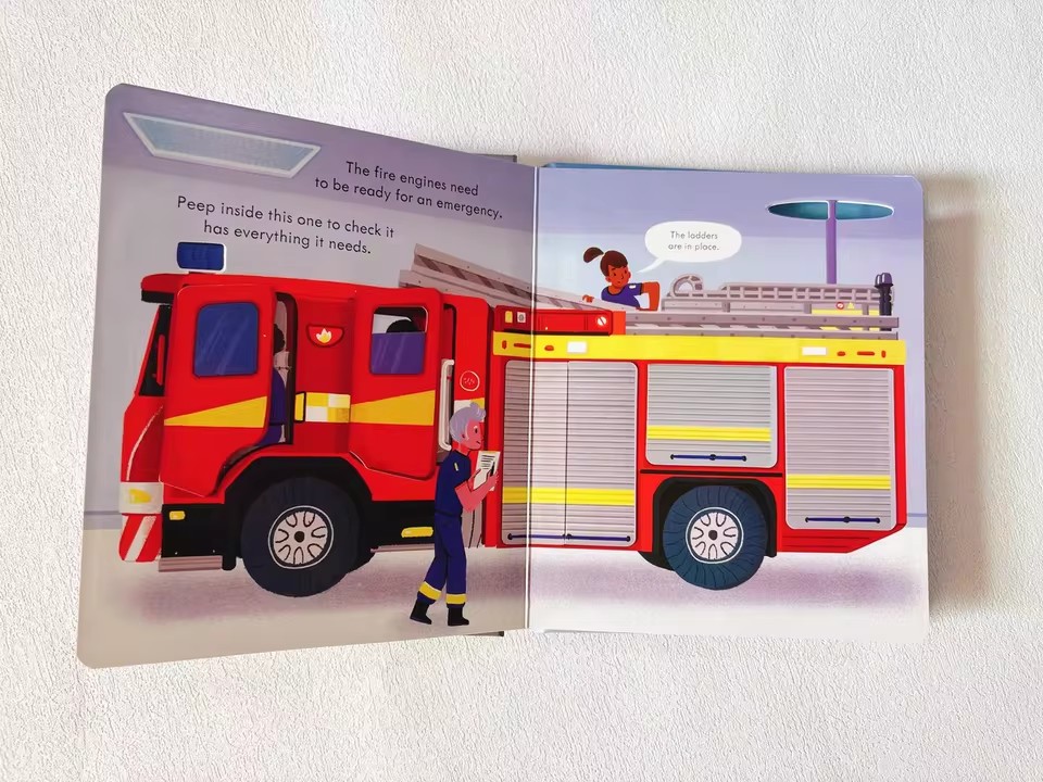 Usborne Peep Inside How A Fire - Kids Education Book recension och pris